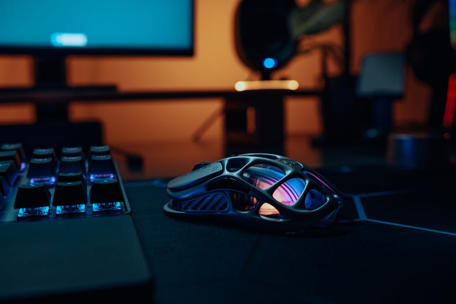 Gaming mouse in an ergonomic workspace