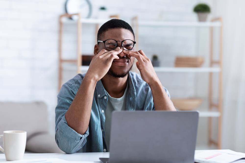 10 Ways to Reduce Eye Strain from Computer Use in [2023]